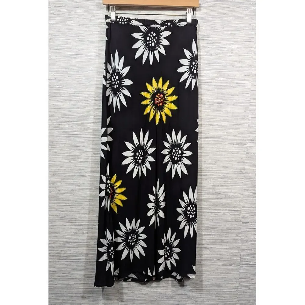 Surya Vintage Maxi Skirt With Floral / Size-Medium
